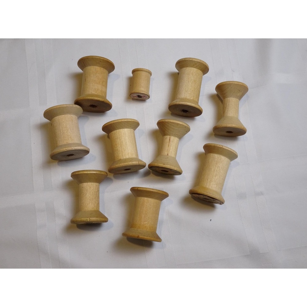 Antique wood sewing spools. 10pk. Empty. Brand/size vary